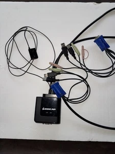 IOGEAR KVM GCS72U Network Switch VGA USB AUDIO 2 PC VIDEO COMPUTER VIDEO CONNECT - Picture 1 of 15