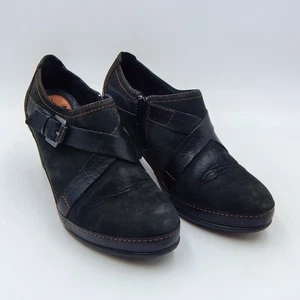 Clarks Artisan Active Air Side Zip Black Leather Booties Women's Size 6.5 Shoes - Picture 1 of 12
