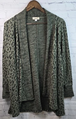 One World Women's Animal Print Open Front Sweater Cardigan Green Black Size XL - Image 1 of 4