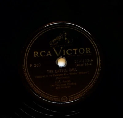 EDDY ARNOLD  THE CATTLE CALL/THE NEAREST THING TO HEAVEN RCA VICTOR  78 RPM 900 Foto 1 de 3