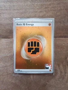 Cosmic Holo Fighting Energy Pokemon Play! Prize Pack Series 4 Promo - Bild 1 von 2