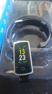 Yamay SW336 Fitness Tracker Pulsmesser Schrittzähler Fitnessuhr | Schwarz - Bild 1 von 5
