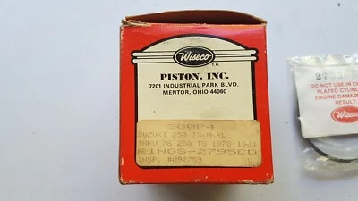 KIT DE PISTÃO WISECO 380P4 380M07100 1,00MM SUZUKI DS250 TM250 TS250 NOVO - Imagem 1 de 4