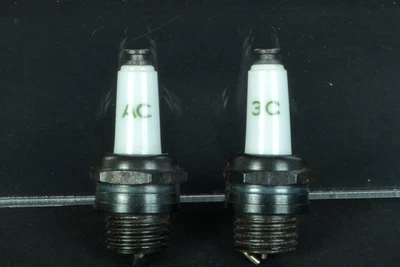 Vintage NOS AC Small Engine Model Airplane Tether Car Spark Plugs 3/8 - 24 - Image 1 of 4