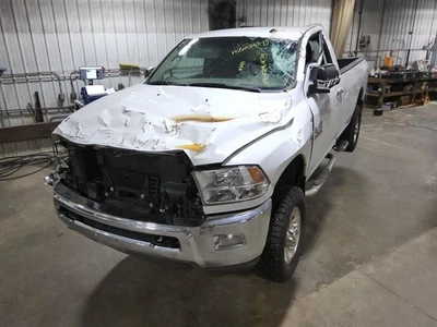 TAPA PUERTA LLENADO COMBUSTIBLE GAS 2013 RAM2500 Blanco Foto 1 de 4