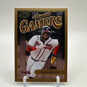 2023 Topps Finest Flashbacks Ronald Acuna Jr. Gamers G22 SP #48 Braves - Bild 1 von 2