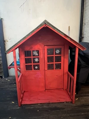 Santa’s Grotto/Little Elves Workshop Wooden Playhouse Fully Weatherproofed - Image 1 of 4