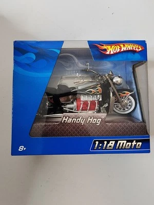 Handy Hog Black 1/18 MOTO HOT WHEELS DIECAST 2006 MOTORCYCLE - Image 1 of 2
