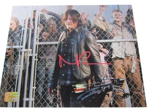 NORMAN REEDUS Hand Signed PHOTO 8x10 WALKING DEAD "Monday's" w/*COA* (GOLDEN) - Picture 1 of 4