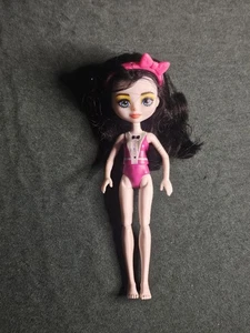 Mattel Enchantimals ~ Preena il Pinguino da Wheel Frozen Treats (210109) - Foto 1 di 5