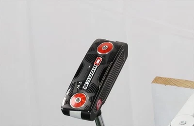 Putter Odyssey O-Works #1W 32,5" bueno Rh 13001337 Foto 1 de 4