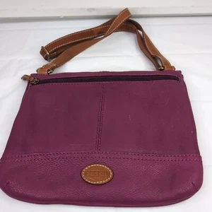 Vtg Fossil Leather Crossbody Shoulder Bag Purple Pebble Finish Purse - Picture 1 of 17
