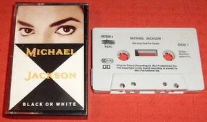 MICHAEL JACKSON - UK CASSETTE TAPE SINGLE - BLACK OR WHITE - Picture 1 of 4