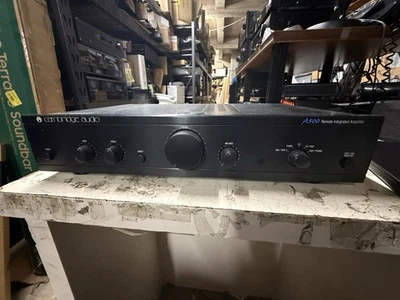 Amplificador integrado Cambridge Audio A500 - Amplificador estéreo Hi-Fi - Limpio, probado Foto 1 de 3