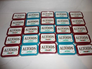 LOT OF 25 USED ALTOIDS MINT TINS - 14 Cinnamon & 9 Wintergreen - Free Shipping - Picture 1 of 6