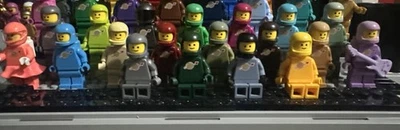 Lego Classic Spaceman Custom Colors Lot Of 19 W/ Custom Helmet  & Air Tank - Image 1 of 2