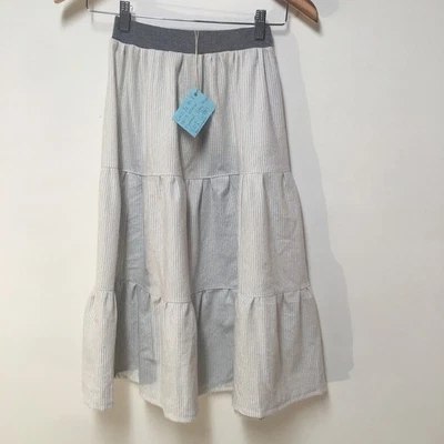Falda Franela Niña 8 Maxi Volantes Nivel Gris Rayas Peso Pesado Mamá y Papá Niños Foto 1 de 4