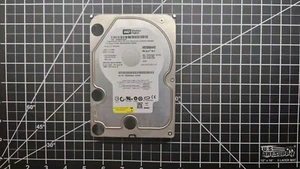 Western Digital Caviar SE16 500GB Internal 7200RPM 3.5" WD5000AAKS Hard Drive - Afbeelding 1 van 2