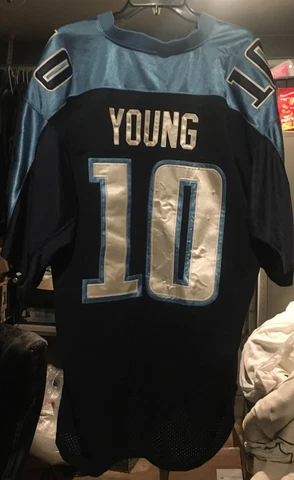 Vince Young Men's Tennessee Titans Jersey Size 56 Reebok Blue Stitched #10 Cover