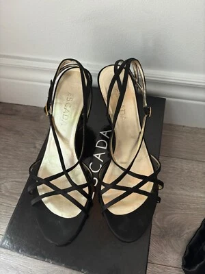 Tacones de satén con correa negra ESCADA talla 38 Foto 1 de 4