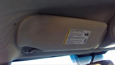 Used Left Sun Visor fits: 2003 Chevrolet Tahoe Left Grade A - Imagem 1 de 4