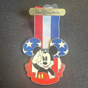 Walt DIsney Patriotic Mickey Mouse Head ribbon medal 2007 trading pin - Picture 1 of 3
