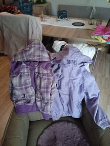 2 Dünne Jacken Lila/Flieder Gr. 122 Mädchen - Bild 1 von 7