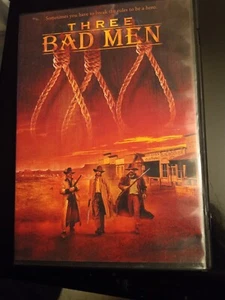 THREE BAD MEN - DVD-2005 - VOLLBILD - REGION 1-BEWERTET PG-13 - Bild 1 von 3