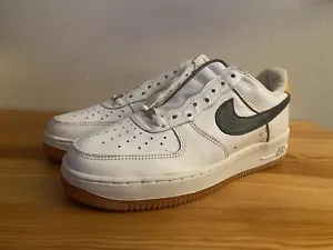 Size 9 - Nike Air Force 1 camper green - 624040-102 - Picture 1 of 6