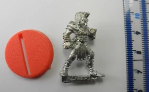 BLOOD BOWL ELF LINEMAN k Metall Holzelfen Teamplayer Bloodbowl 1980er T2d - Bild 1 von 2
