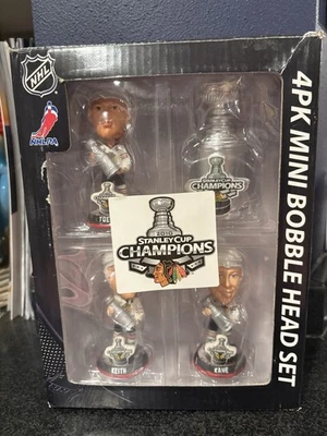 Kane/Toews/Keith Chicago Blackhawks 2010 Stanley Cup Mini 3 Bobblehead Set Foto 1 de 2