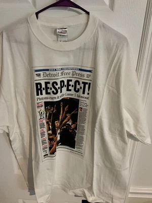 Camiseta Detroit Pistons Finales NBA Prensa Libre 2004 Respeto Campeón NBA Talla 2XL Foto 1 de 4