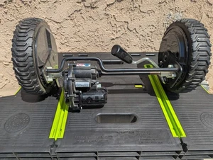 Kobalt 40V Mähwerksteile KMP 5040-06: HINTERRAD SELBSTFAHREND Motorachse GT - Bild 1 von 4