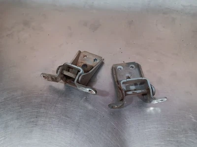 1989 年至 1994 年福特 Ranger 门铰链驱动器侧上下套件原始设备制造商 — 第 1/3 张图片