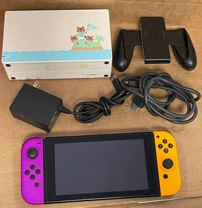 NINTENDO SWITCH HAC-001(-01) EDICIÓN ANIMAL CROSSING CON ACCESORIOS - USADO. - Imagen 1 de 6