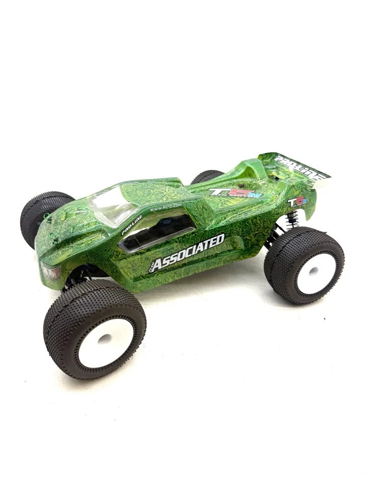 Team Associated T5M 1/10 2wd Stadium Truck Roller Slider Chassis w/ Body New - Image 1 of 4