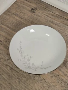 Noritake Breeze Fruit/Dessert (Sauce) Bowl 5 3/8" MINT - Picture 1 of 4