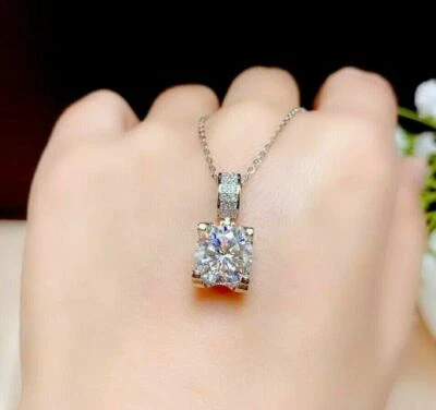 2.Ct White Round Cut Diamond Simulated White Pendant 14k White Gold For Love - Image 1 of 4