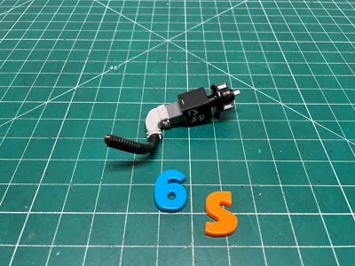 INTERRUPTOR LUZ FRENO HYUNDAI SANTA FE 13-18 OEM Foto 1 de 4