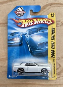 Mattel Hot Wheels Dodge Challenger SRT8 16/40 2007 (prime edizioni 2008) bianco - Foto 1 di 3