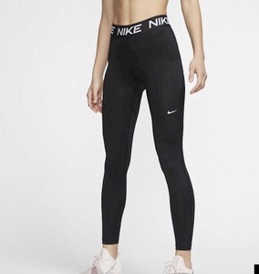 Calza Negra Nike Pro Hypercool 3\