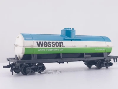 Vintage Tyco HO Scale 40' Wesson Oil Single Dome Tank Car GATX #9876 model Train - Image 1 of 4