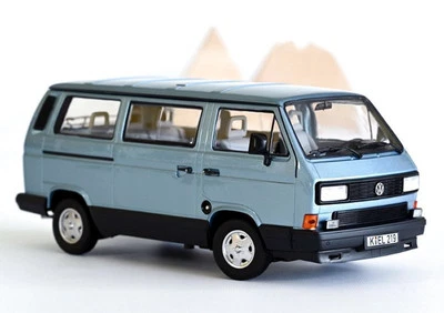VW Volkswagen Multivan - 1990 - lightbluemetallic - Norev 1:18 - Immagine 1 di 4