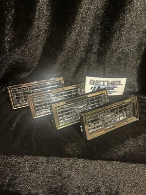 Set of 4 Peterbilt Dash A/C Heater Vent Chrome 379 Pete United Pacific 41018 - Image 1 of 4