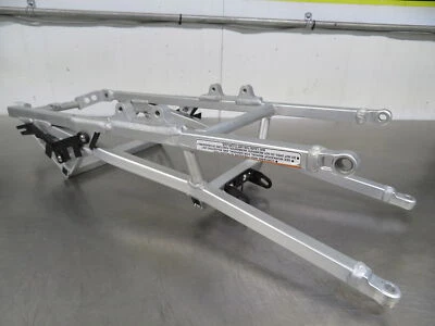 EB1288 2007 07 APRILIA RSV1000R SUBCHASIS TRASERO DE FÁBRICA SOPORTE DE SILLÍN Foto 1 de 4