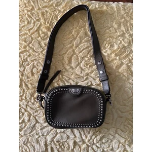 Brighton Women's Olive Leather Perry Mini Camera Crossbody bag Purse NWOT - Picture 1 of 6