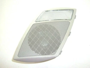 Mercedes Speaker D Pillar Left A2046930130 W204 C-Class Grey Reading Lamp - Picture 1 of 2