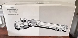 First Gear 1959 International RF-200 Tandem Axel /Lowboy Trailer~Spring Twp 1/34 - Picture 1 of 10