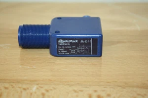 Schneider Electric HydePark vm1 pnc q Ultrasonic Motion Sensor VM1-PNC-Q - Picture 1 of 3