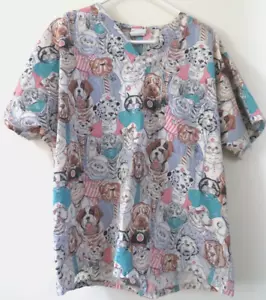 Simply Basic Scub Medical Top S/S Size Small Cats Dogs Print Pocket - Picture 1 of 5